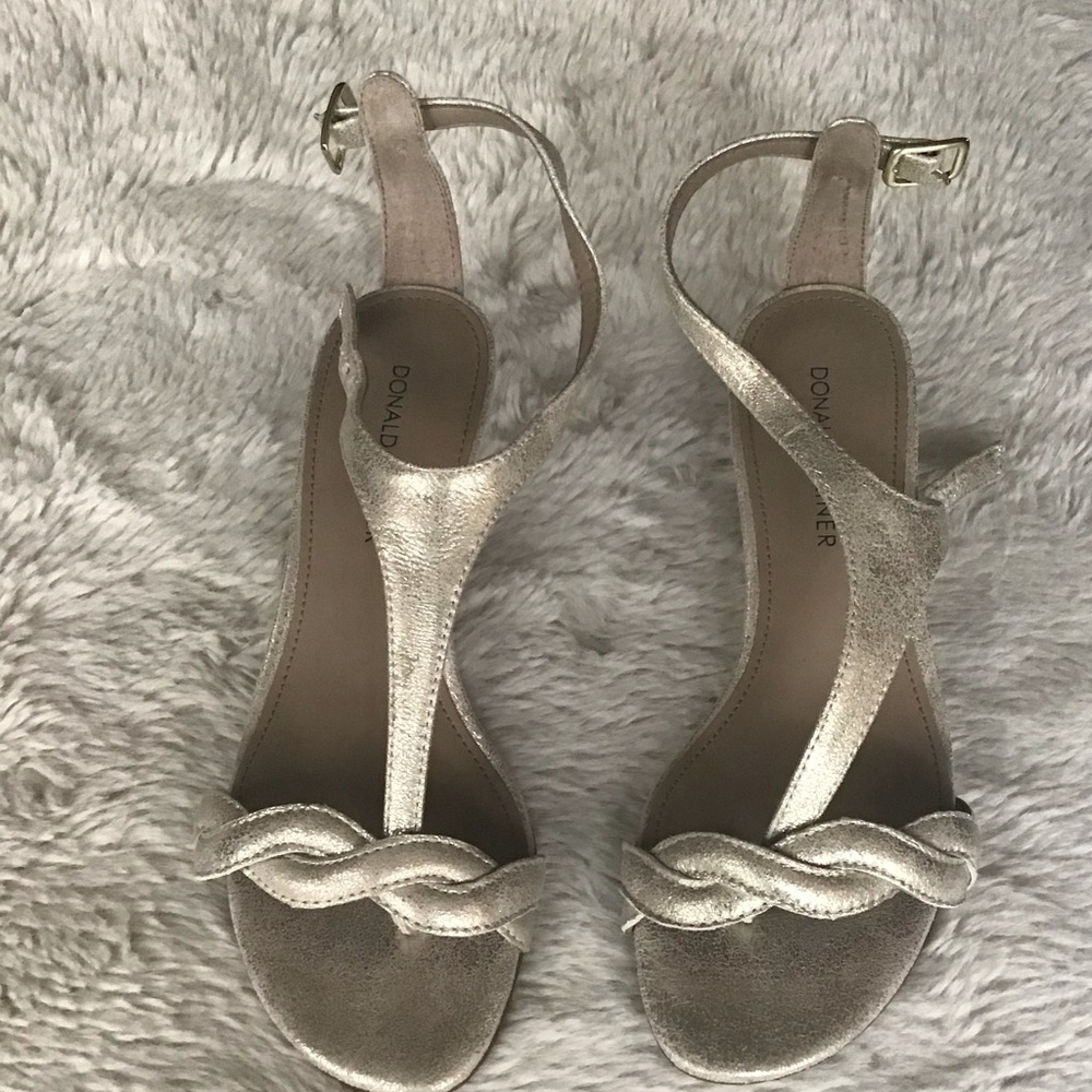 Donald J Pliner Kate sandals